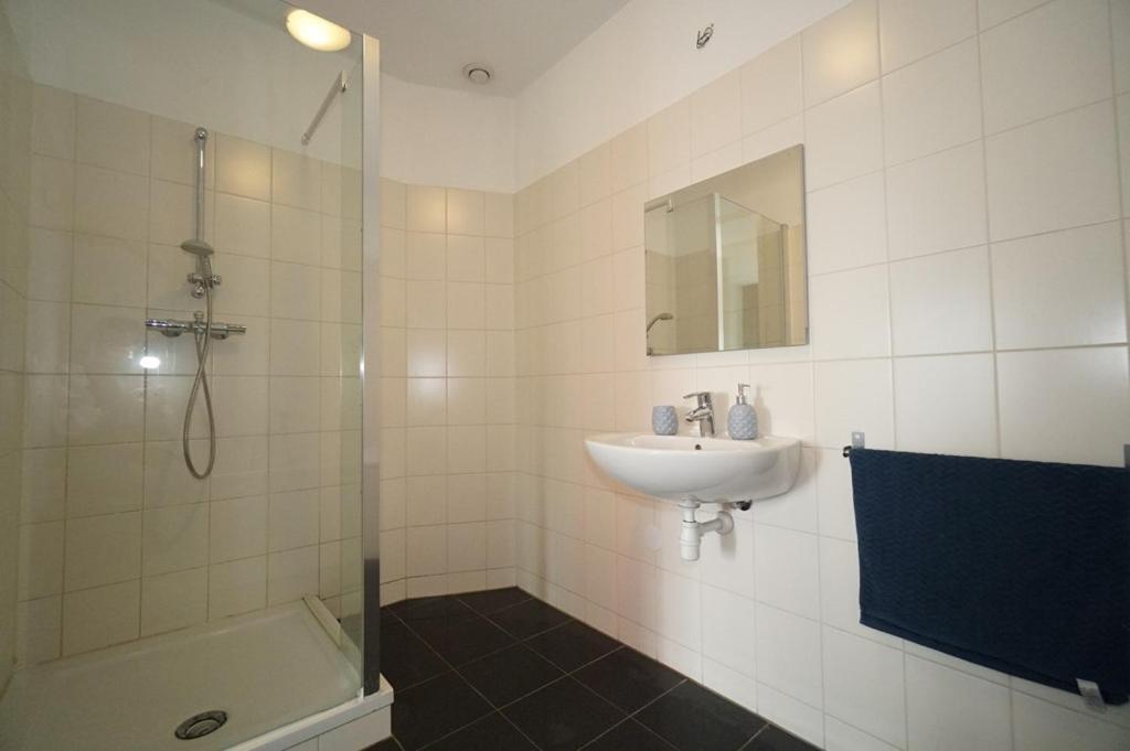 Beautiful Apt Free Parking Apartment รอตเตอร์ดัม ภายนอก รูปภาพ